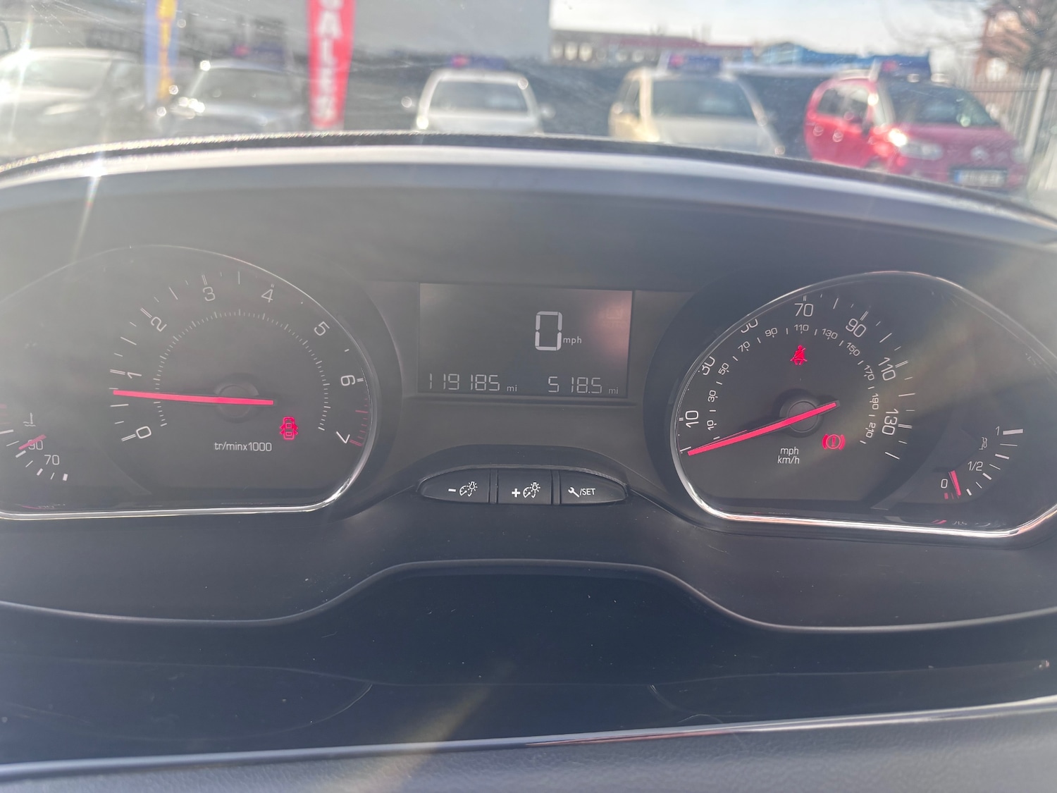 Used Peugeot 208 2013 for sale - 78014841: Photo 9