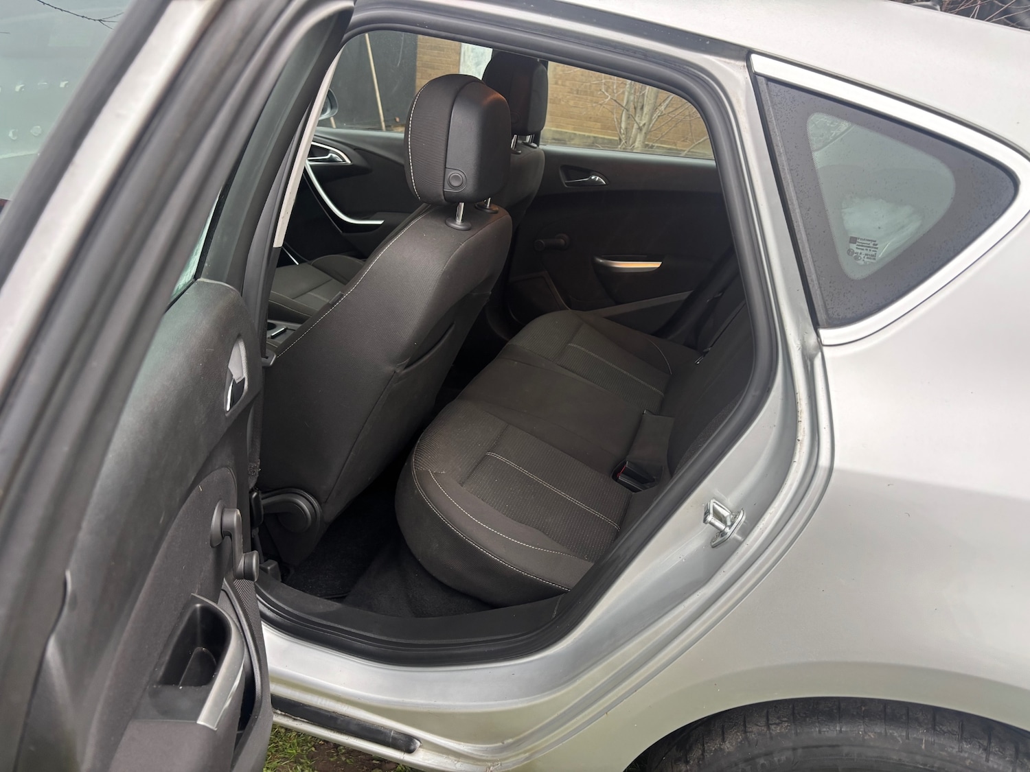 Used Vauxhall Astra 2010 for sale - 77330309: Photo 11