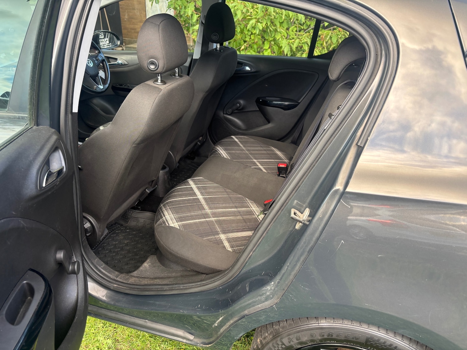 Used Vauxhall Corsa 2015 for sale - 76281810: Photo 10