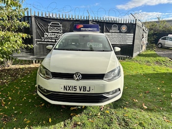 2015 (15) - 1.0 SE 3dr