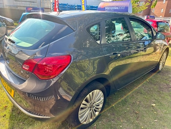 Used Vauxhall Astra 2013 for sale - 75836342: Photo