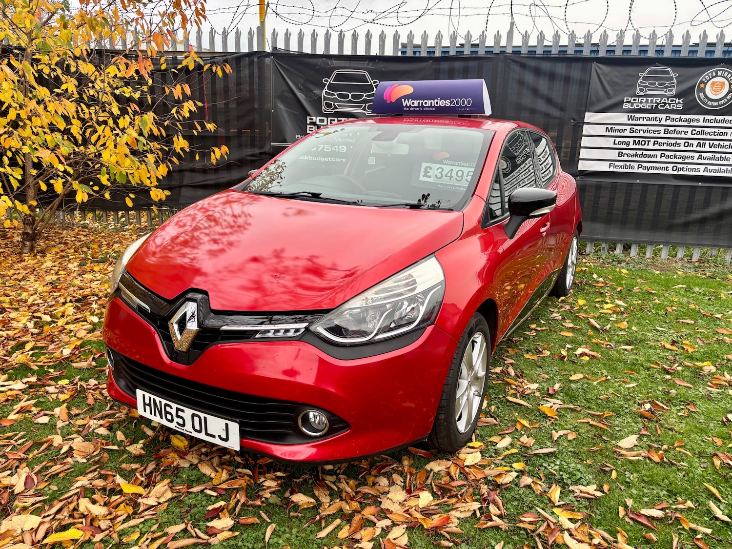 Used Renault Clio 2015 for sale - 76536893: Photo 2