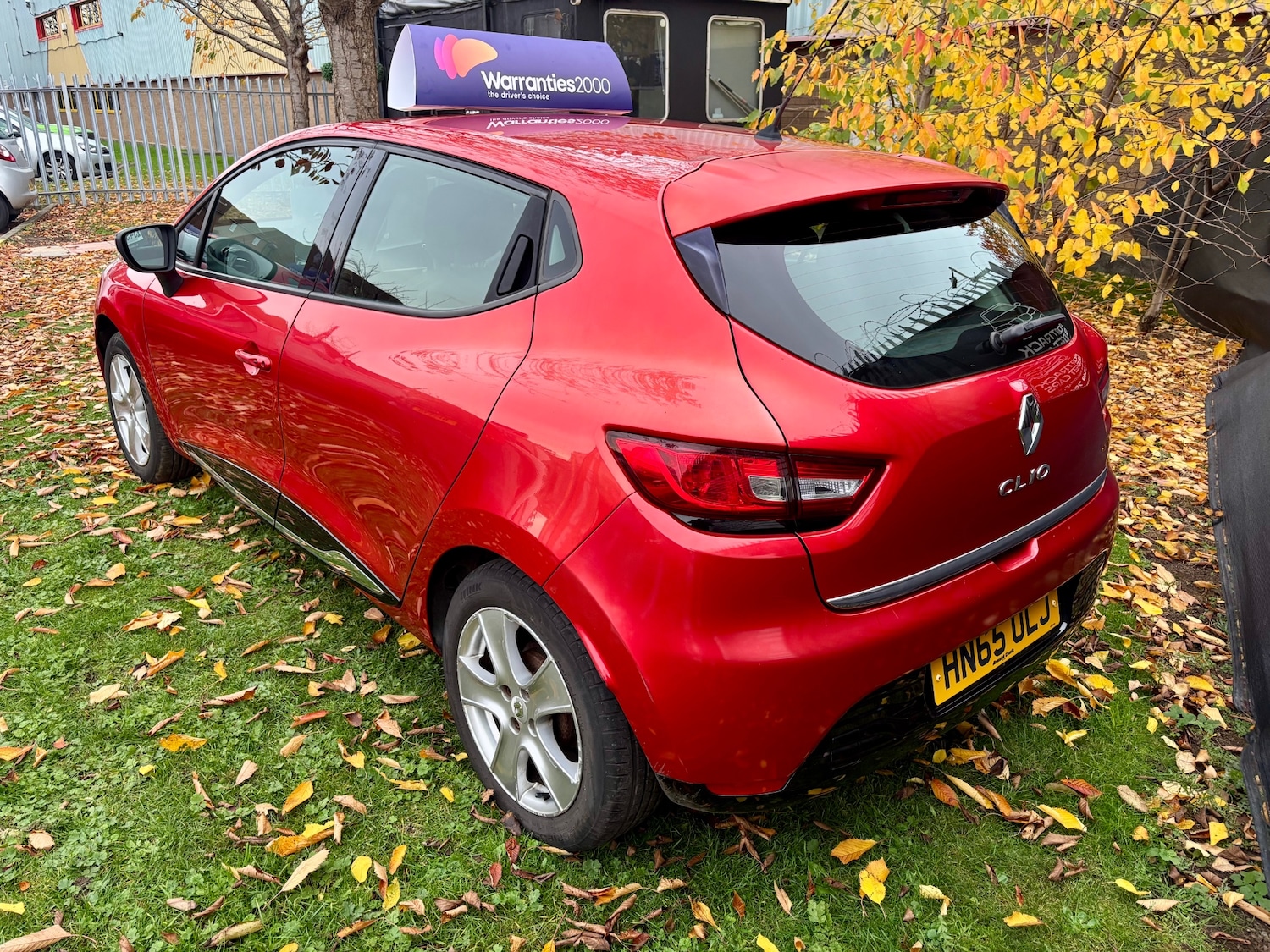 Used Renault Clio 2015 for sale - 76536893: Photo 5