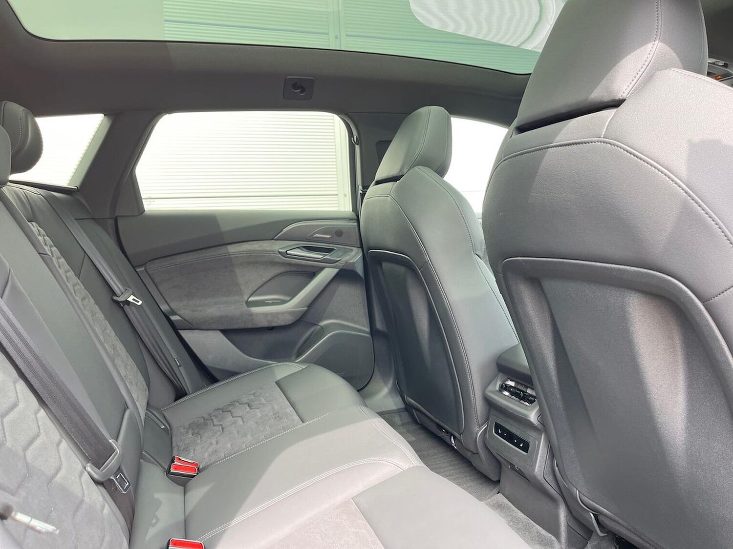 Used Audi A6 2025 for sale - 76165061: Photo 16