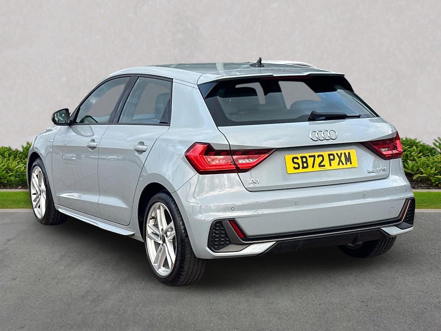 Used Audi A1 2023 for sale - 77707416: Photo 2