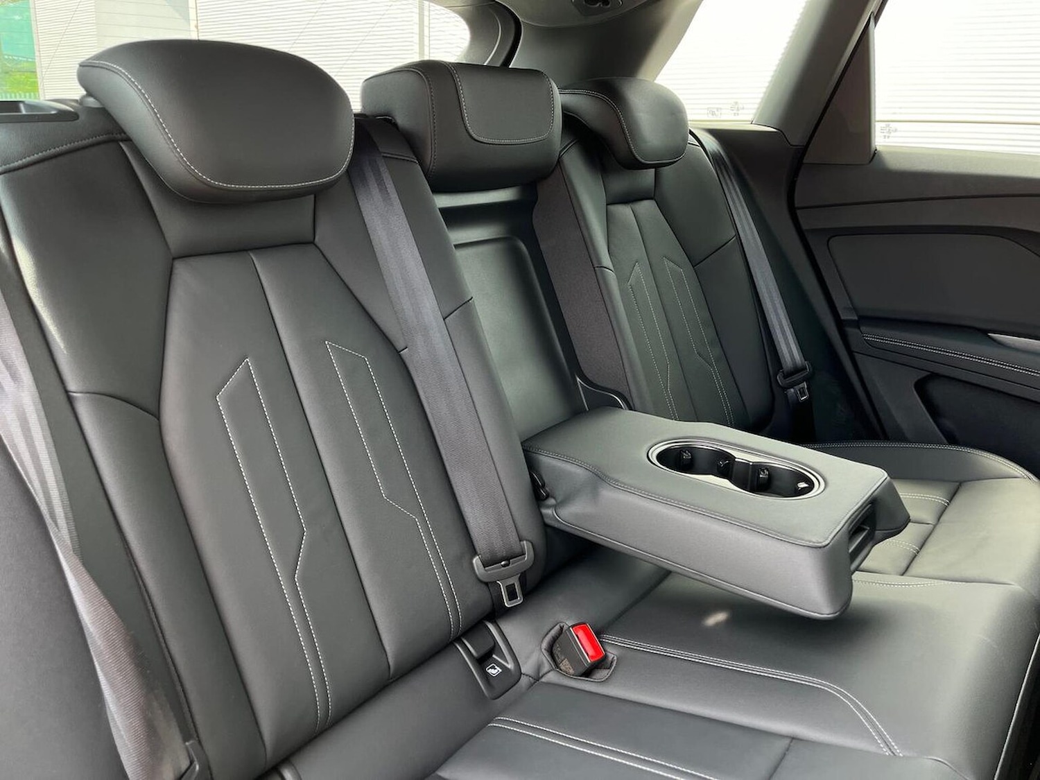 Used Audi Q4 e-tron 2025 for sale - 76177625: Photo 16