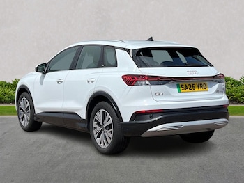 Used Audi Q4 e-tron 2025 for sale - 76177625: Photo 2