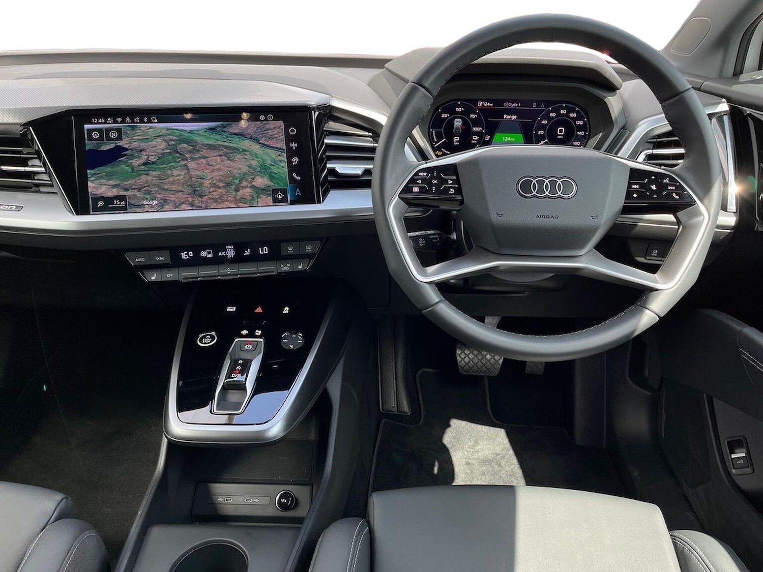 Used Audi Q4 e-tron 2025 for sale - 76177625: Photo 9