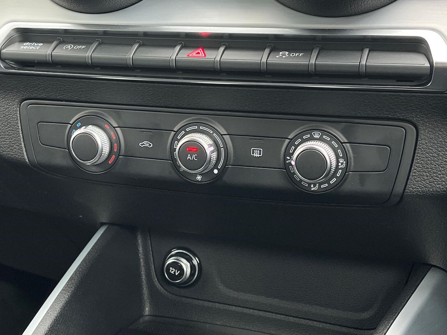 Used Audi Q2 2025 for sale - 76464725: Photo 12