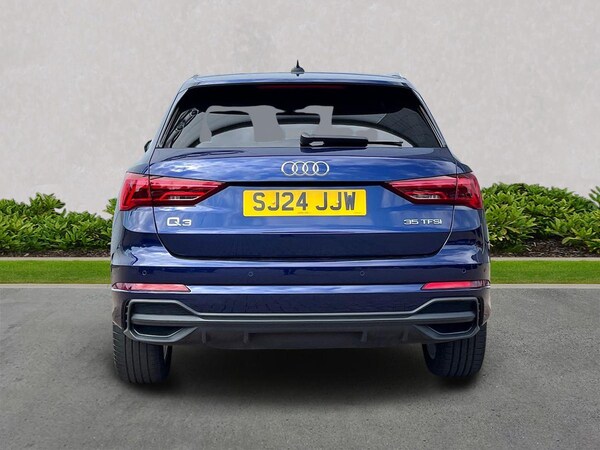 Used Audi Q3 2024 for sale - 75593171: Photo 4