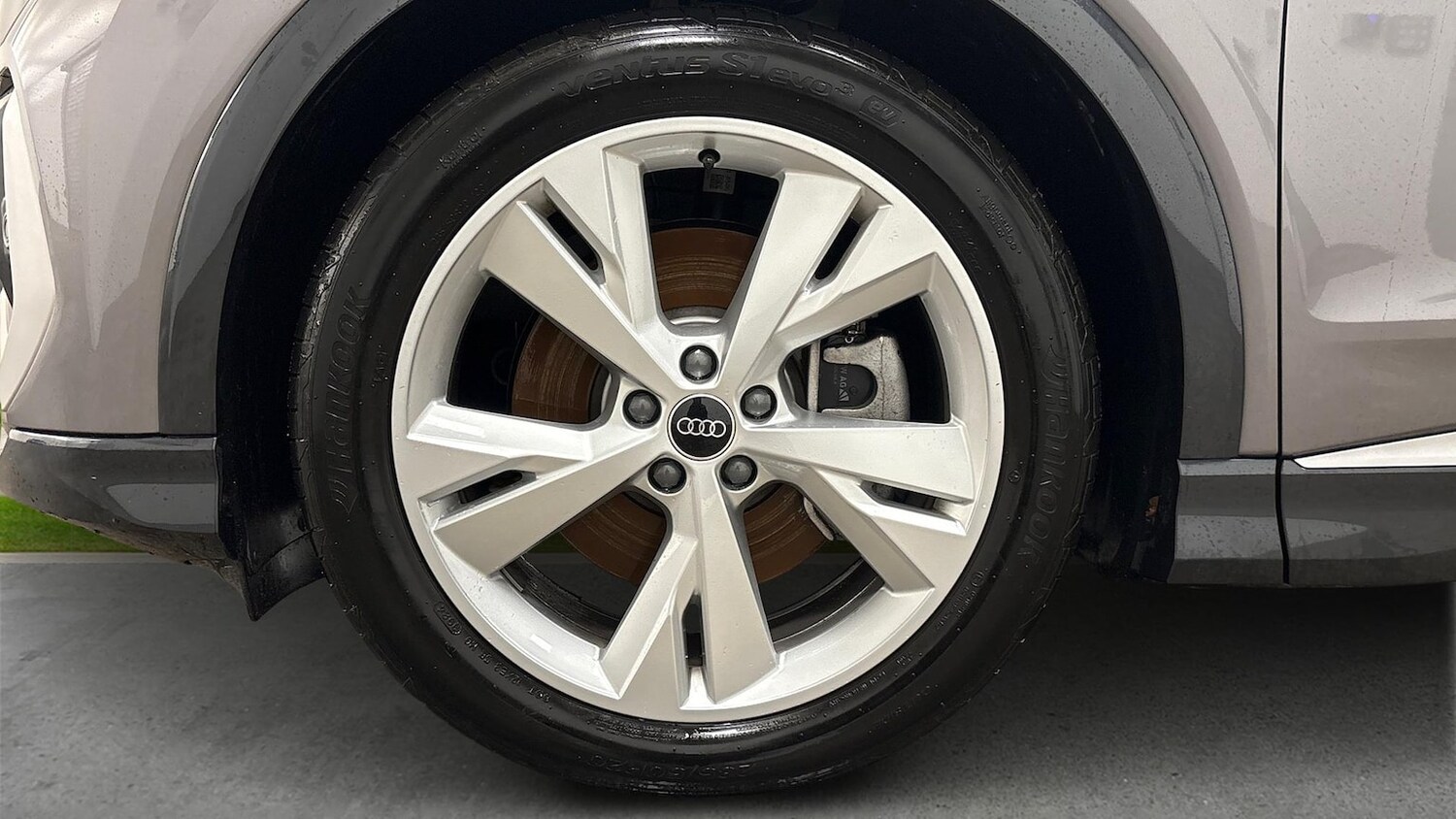 Used Audi Q4 e-tron 2024 for sale - 78193742: Photo 7