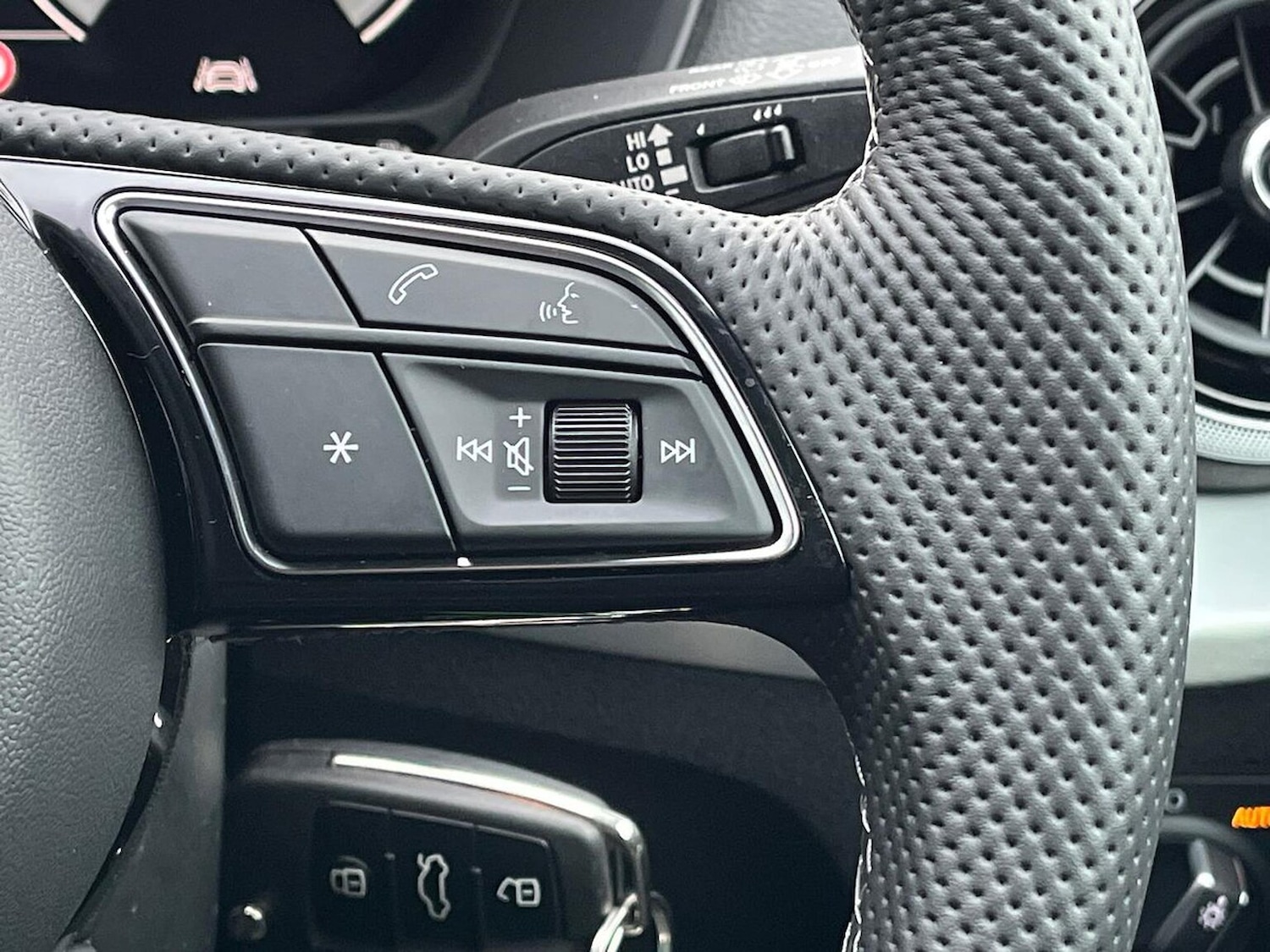 Used Audi Q2 2024 for sale - 76830740: Photo 26