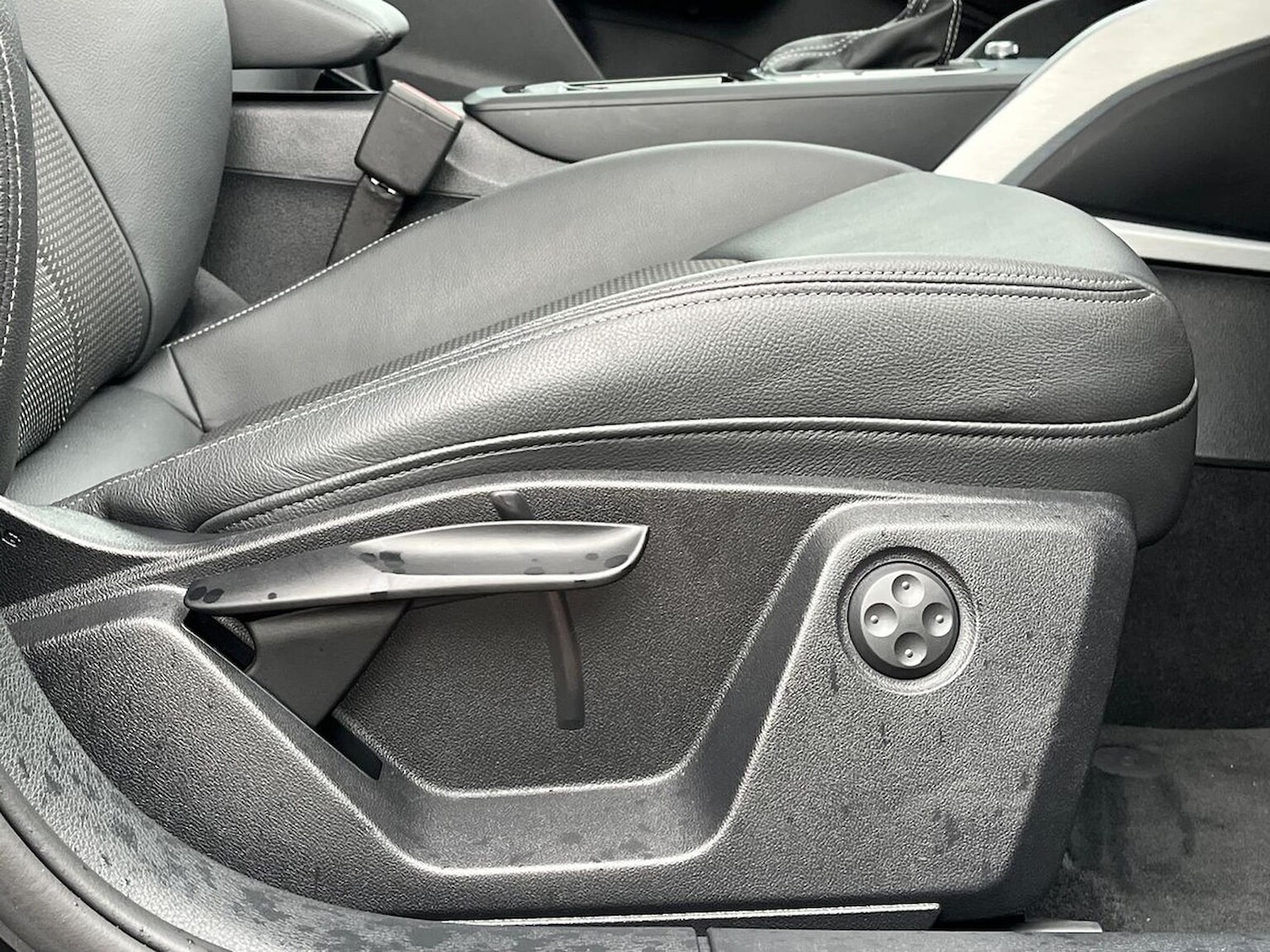 Used Audi Q2 2024 for sale - 76830740: Photo 30