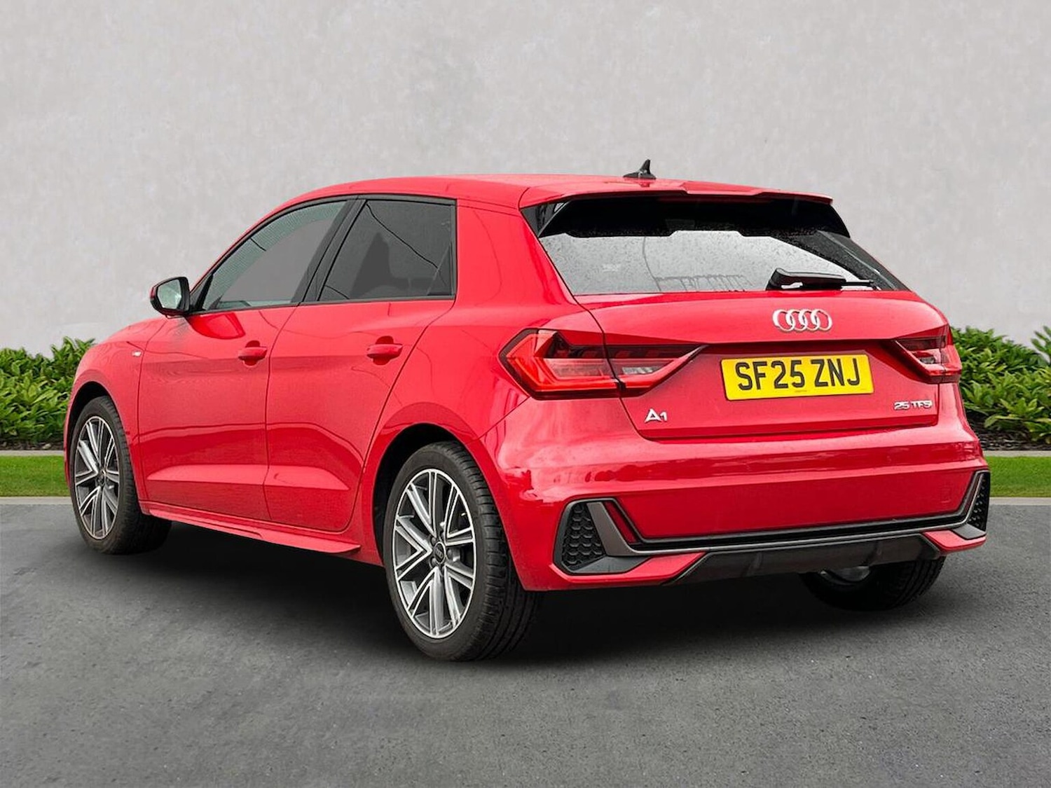 Used Audi A1 2025 for sale - 76541778: Photo 2