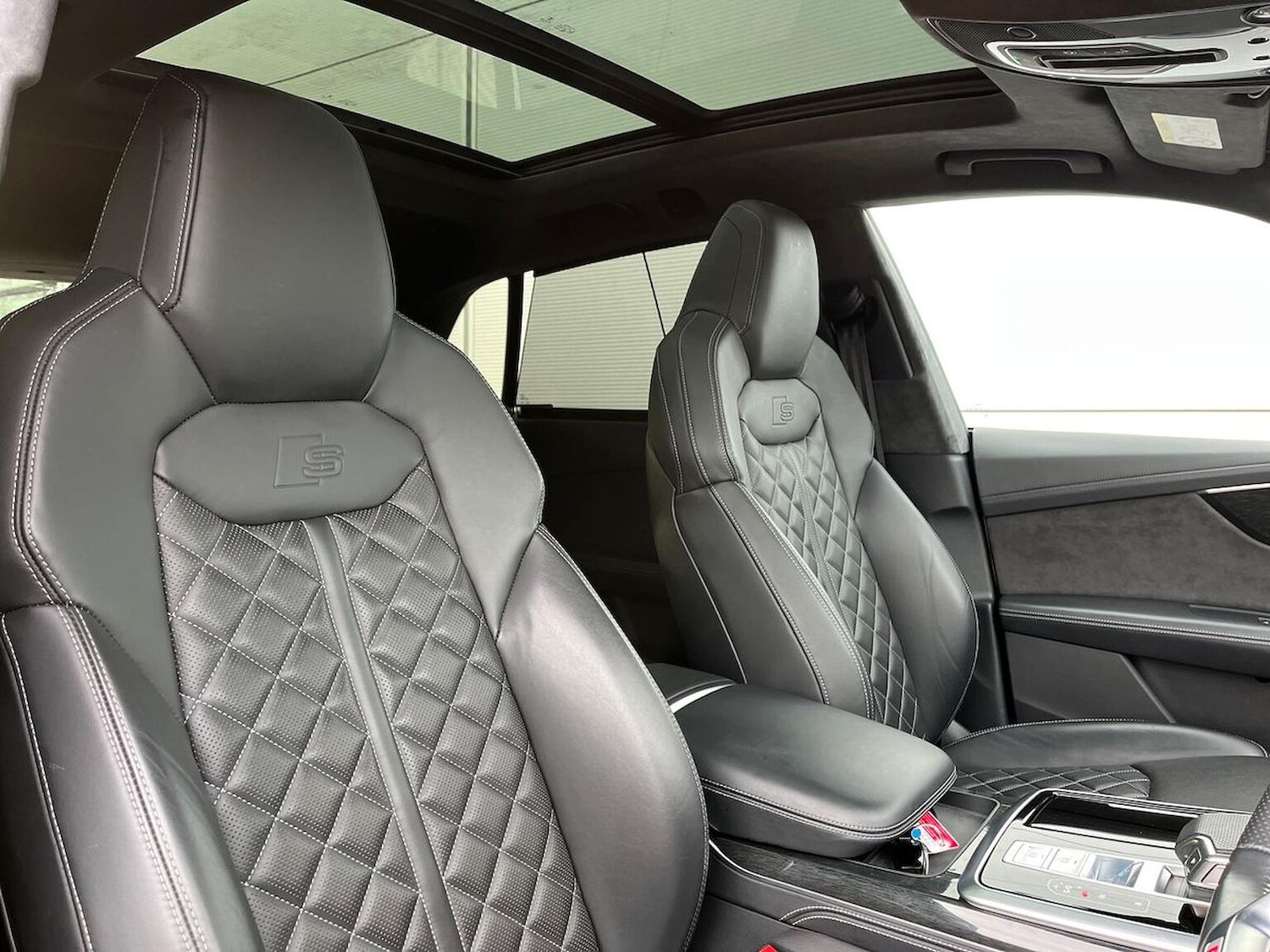 Used Audi Q8 2020 for sale - 76464726: Photo 25