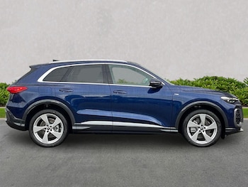 Used Audi Q5 2025 for sale - 79380261: Photo