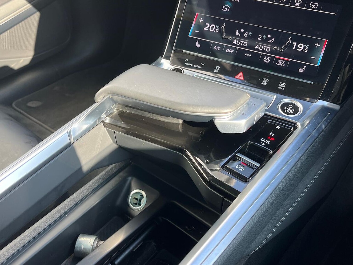 Used Audi e-tron 2022 for sale - 78145915: Photo 15