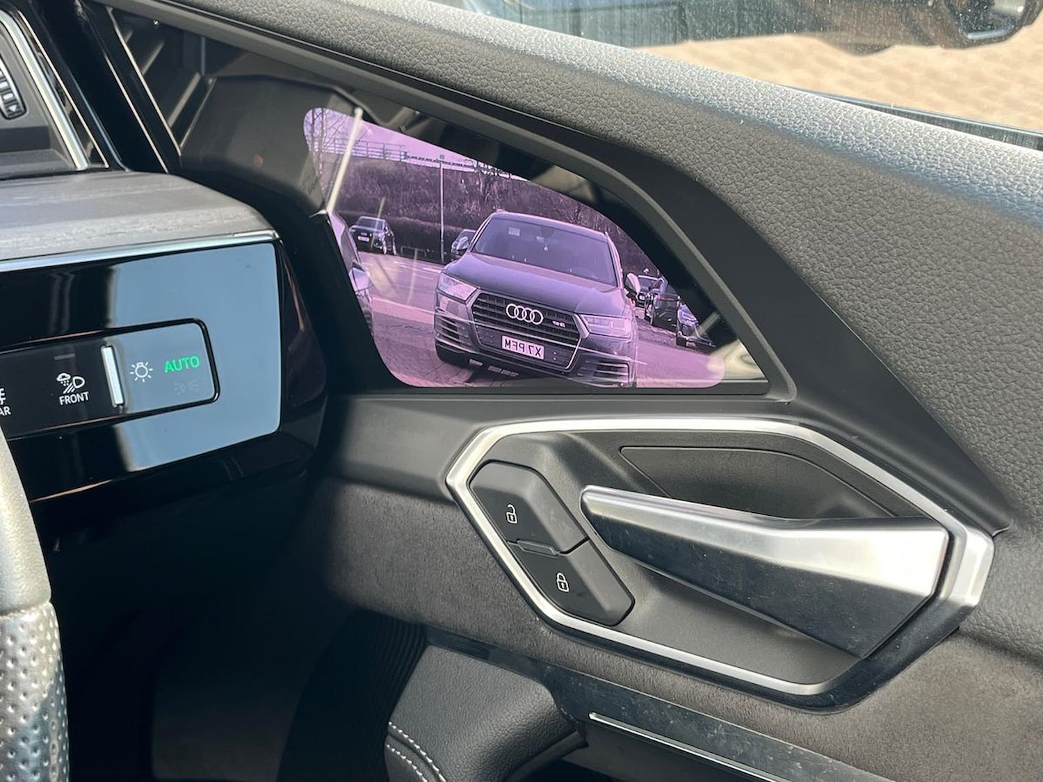 Used Audi e-tron 2022 for sale - 78145915: Photo 33