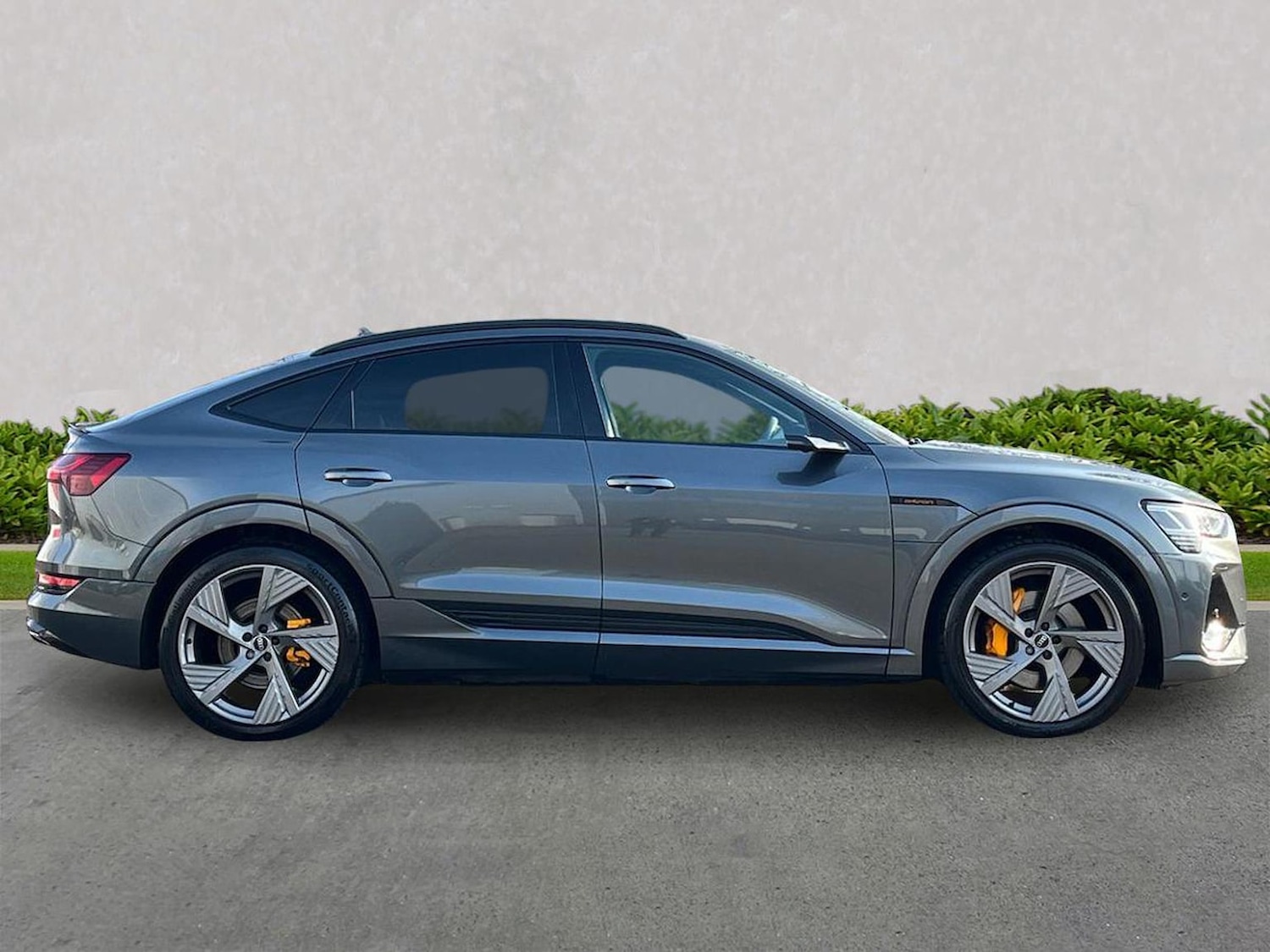 Used Audi e-tron 2022 for sale - 78145915: Photo 5