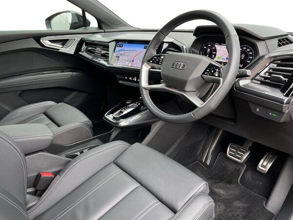 Used Audi Q4 e-tron 2023 for sale - 76212097: Photo 15