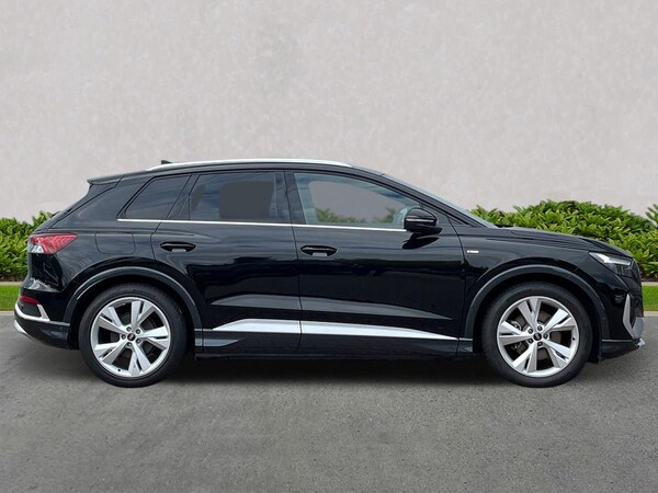 Used Audi Q4 e-tron 2023 for sale - 76212097: Photo 3