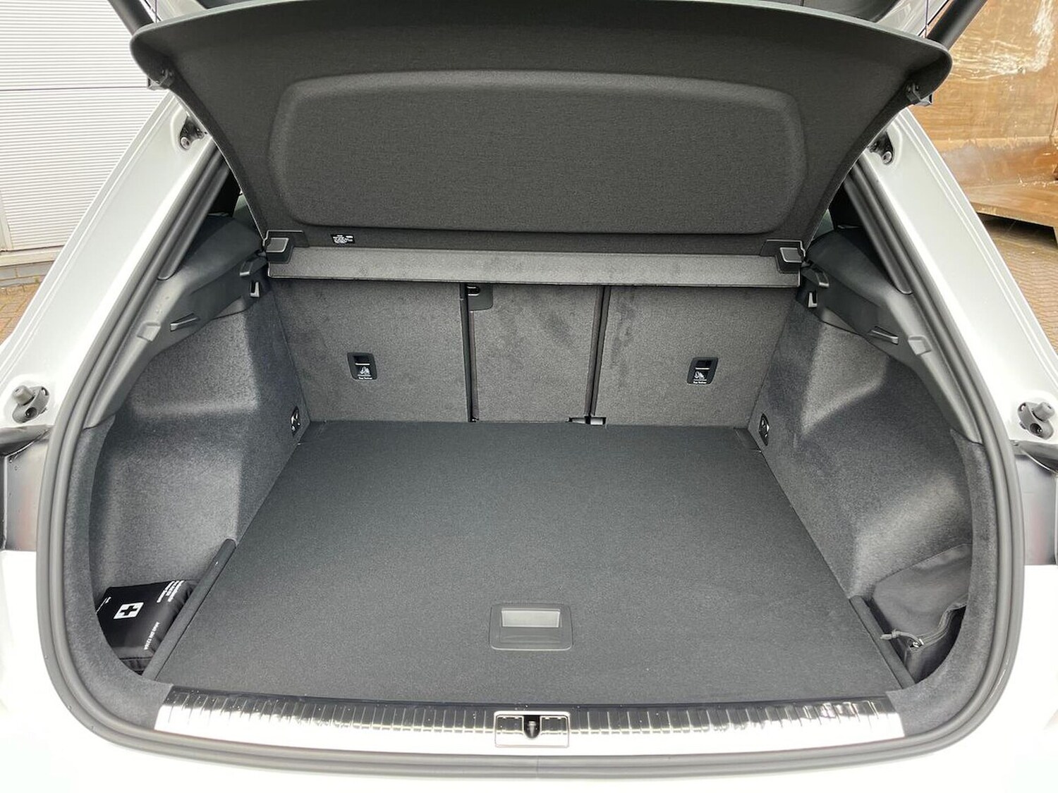 Used Audi Q3 2024 for sale - 76070125: Photo 17