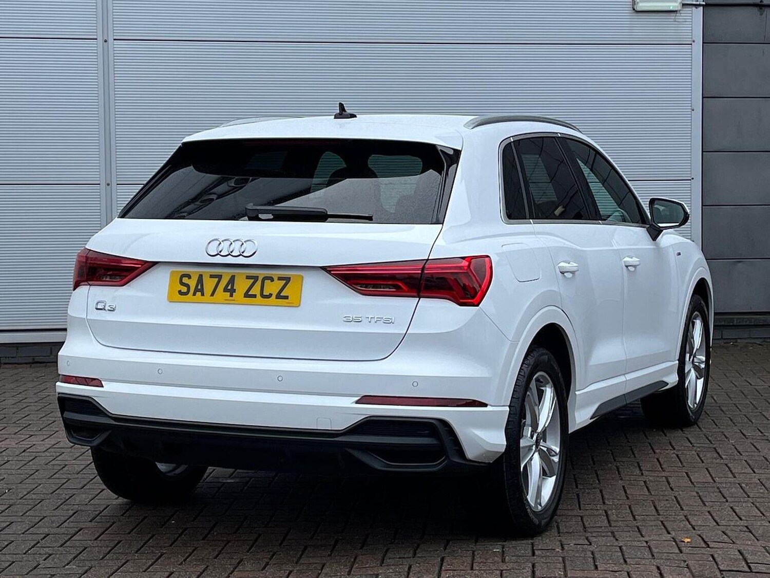 Used Audi Q3 2024 for sale - 76070125: Photo 18