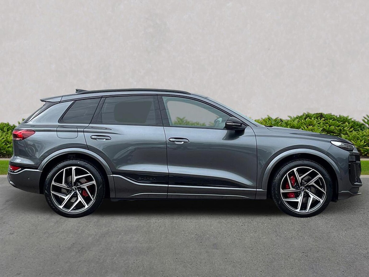 Used Audi Q6 e-tron 2025 for sale - 76177623: Photo 3
