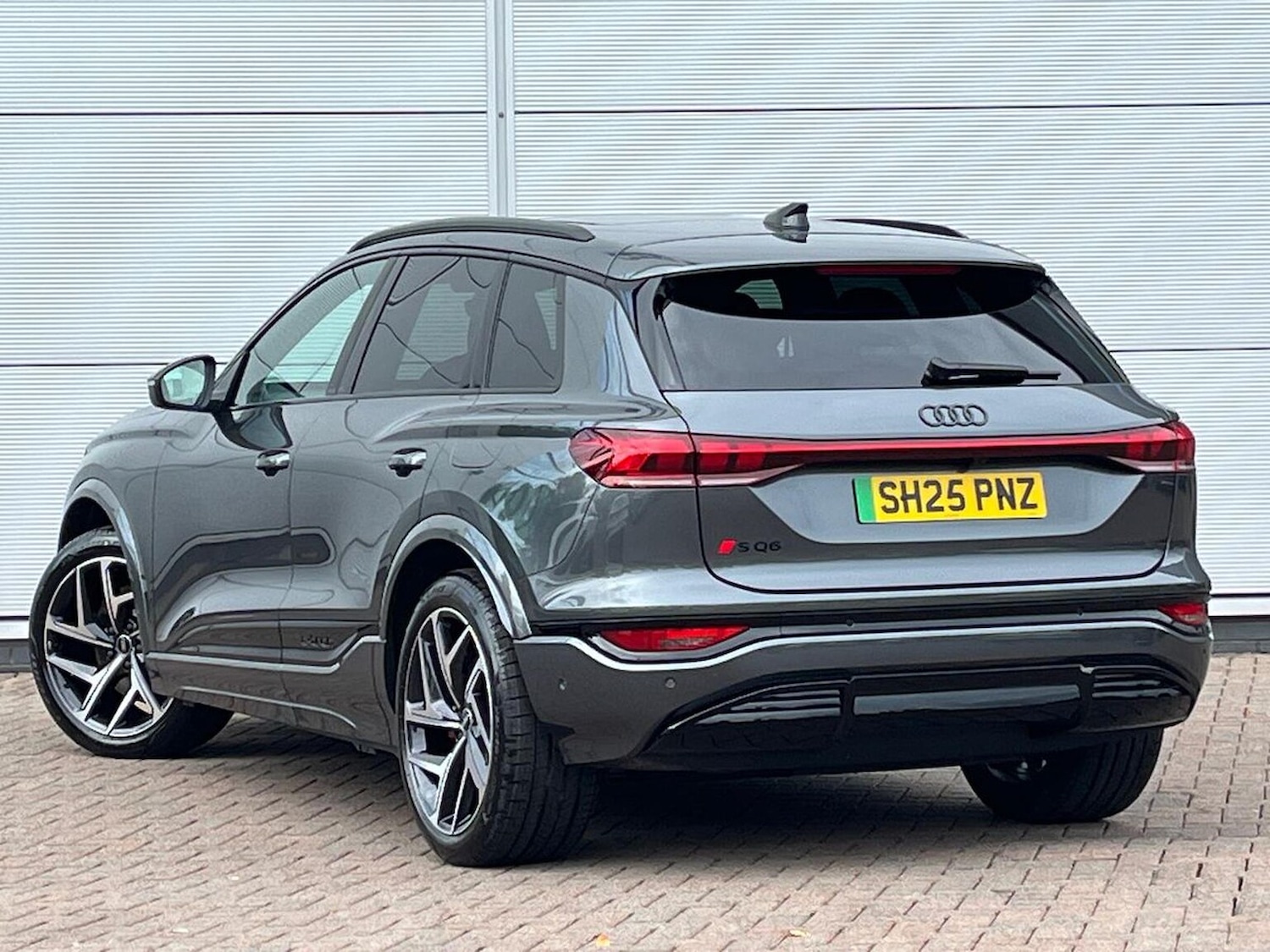 Used Audi Q6 e-tron 2025 for sale - 76177623: Photo 33