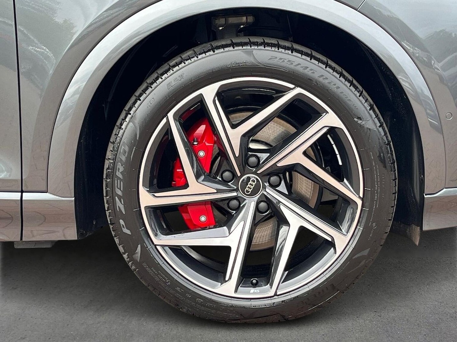 Used Audi Q6 e-tron 2025 for sale - 76177623: Photo 6