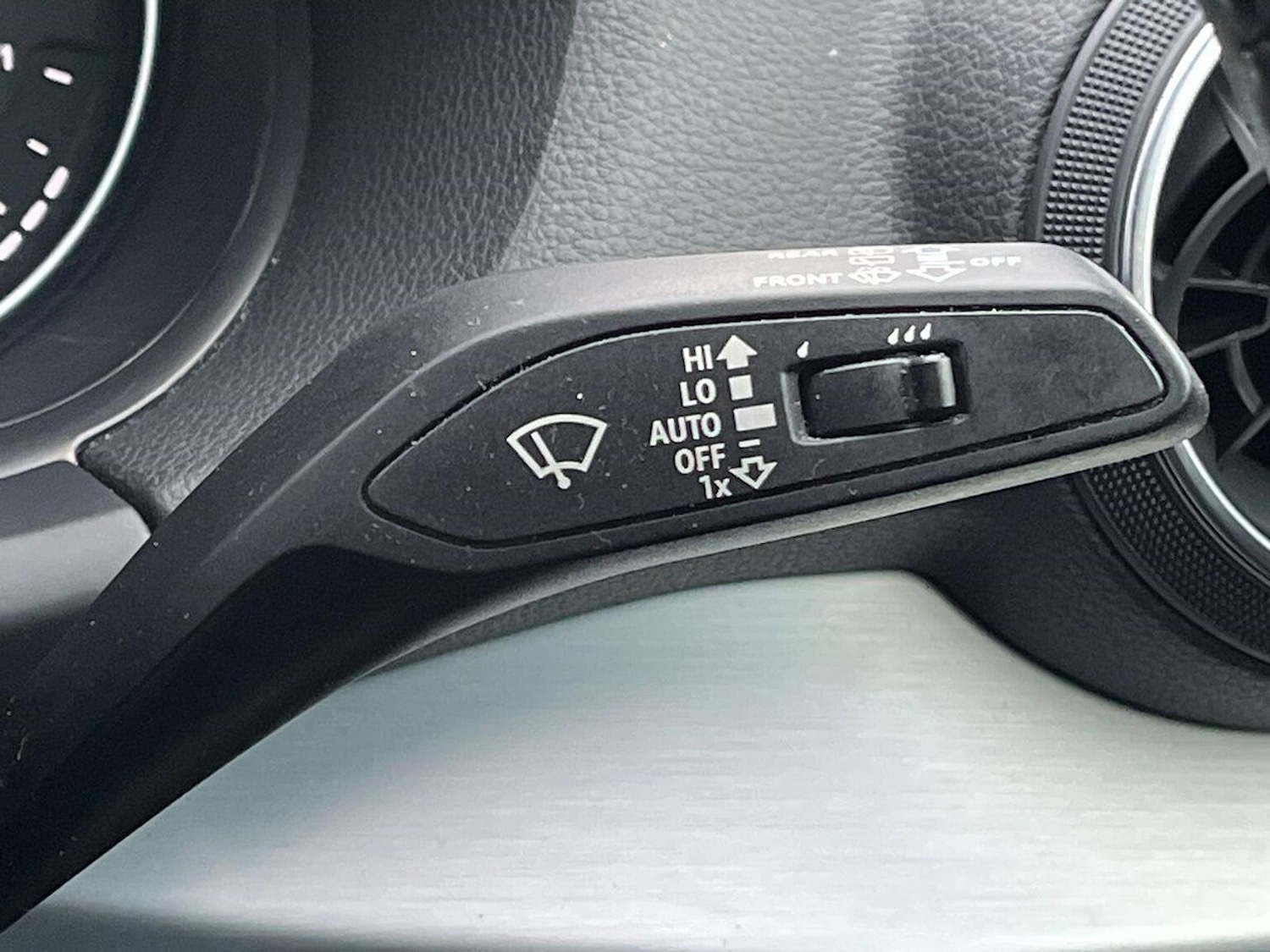 Used Audi Q2 2018 for sale - 77001878: Photo 29