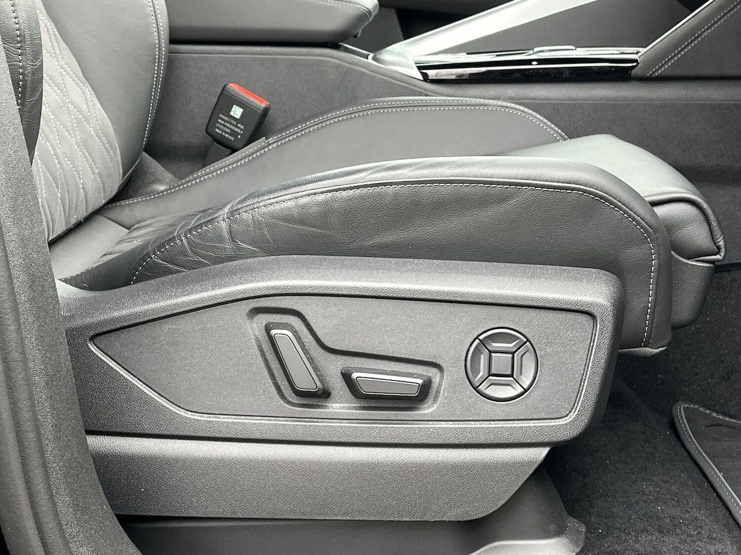 Used Audi Q5 2025 for sale - 78193598: Photo 32