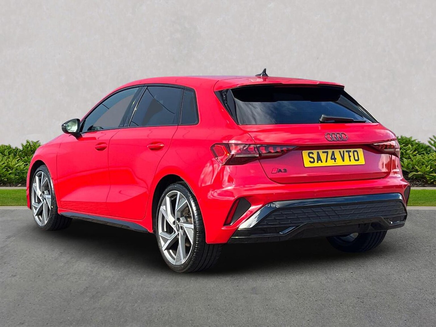 Used Audi A3 2024 for sale - 76101372: Photo 2
