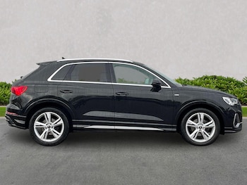 Used Audi Q3 2022 for sale - 76357892: Photo