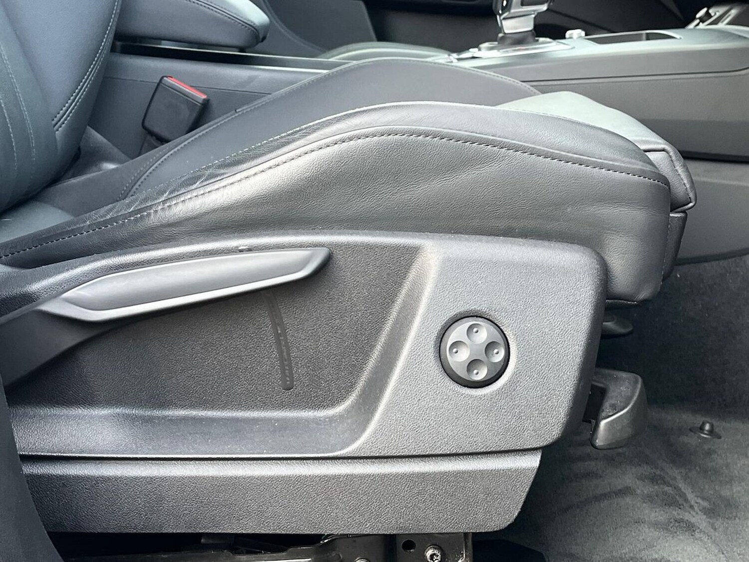 Used Audi Q5 2023 for sale - 76830748: Photo 30