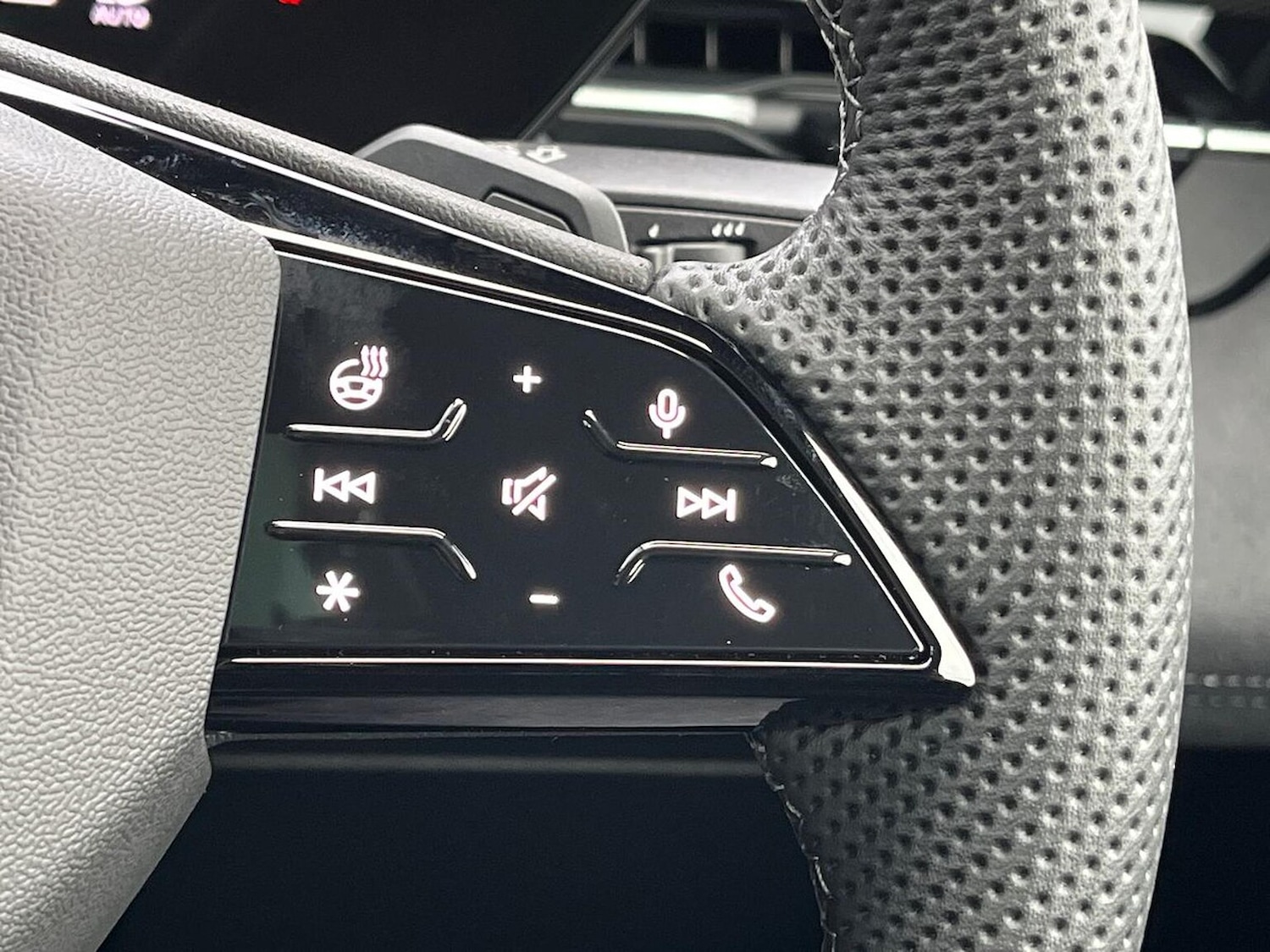 Used Audi Q6 e-tron 2025 for sale - 76799342: Photo 26