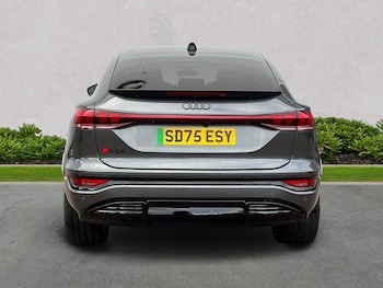 Used Audi Q6 e-tron 2025 for sale - 76799342: Photo