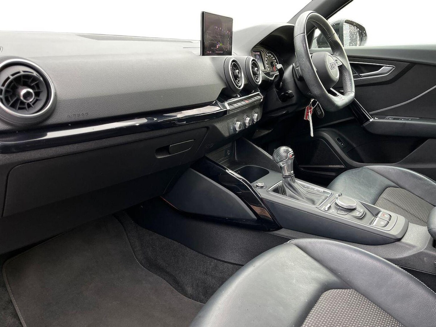 Used Audi Q2 2020 for sale - 76892111: Photo 7