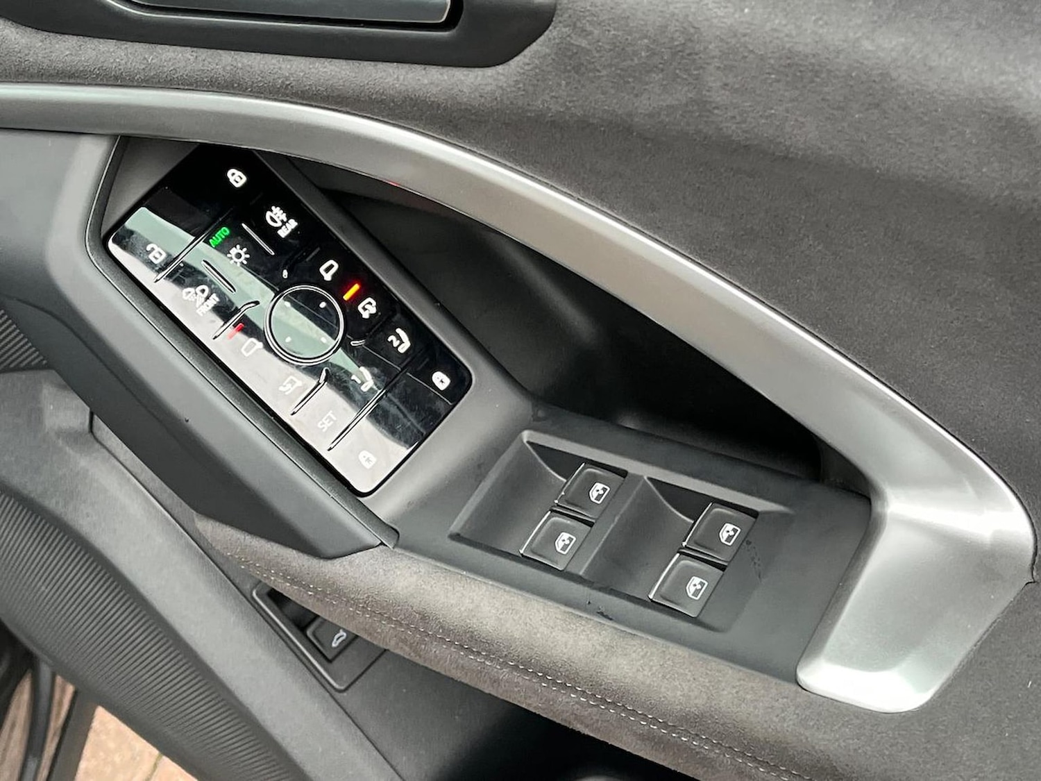 Used Audi Q5 2025 for sale - 76741092: Photo 21