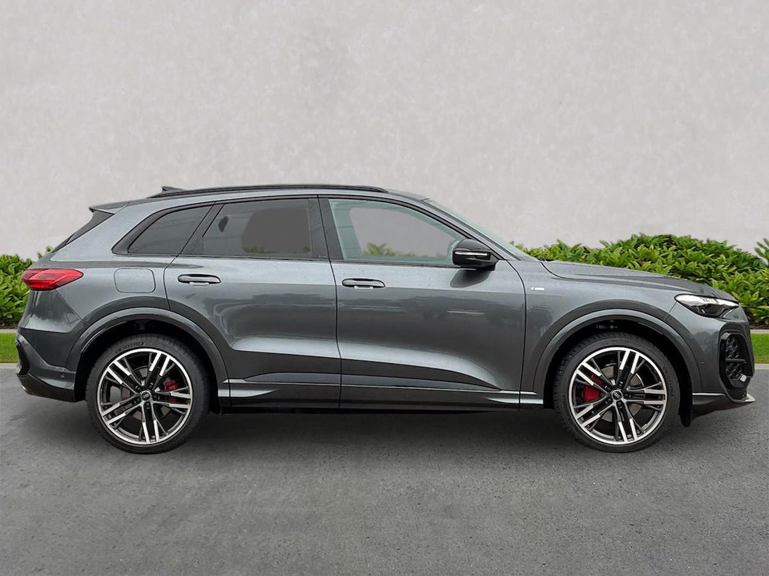 Used Audi Q5 2025 for sale - 76741092: Photo 3