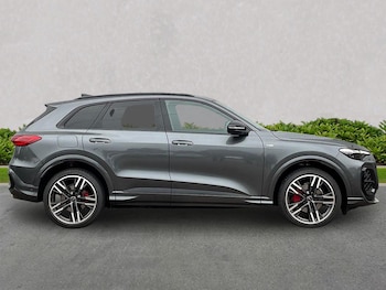 Used Audi Q5 2025 for sale - 76741092: Photo