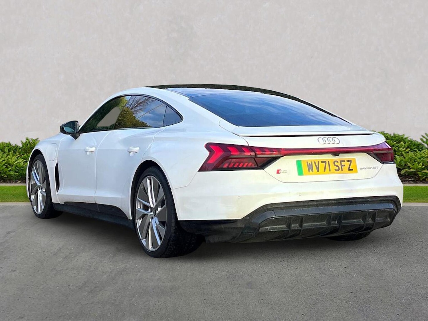 Used Audi RS e-tron GT 2021 for sale - 77488994: Photo 2