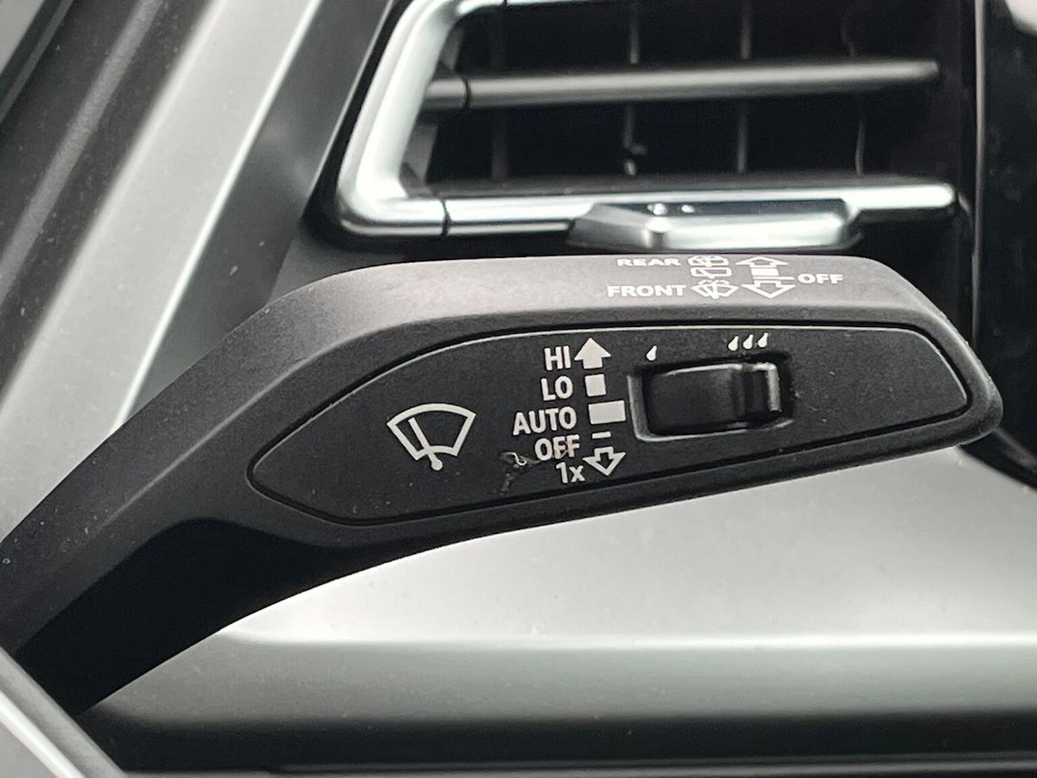 Used Audi Q4 e-tron 2025 for sale - 76177626: Photo 29