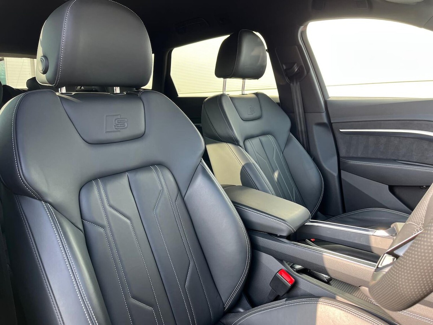 Used Audi e-tron 2023 for sale - 78193655: Photo 27