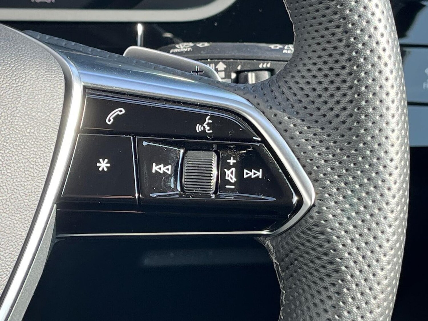 Used Audi e-tron 2023 for sale - 78193655: Photo 28