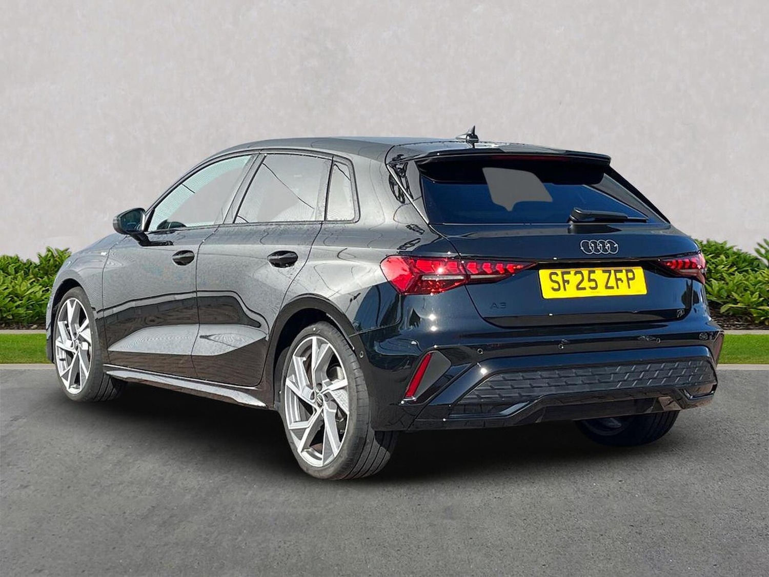 Used Audi A3 2025 for sale - 76101367: Photo 2