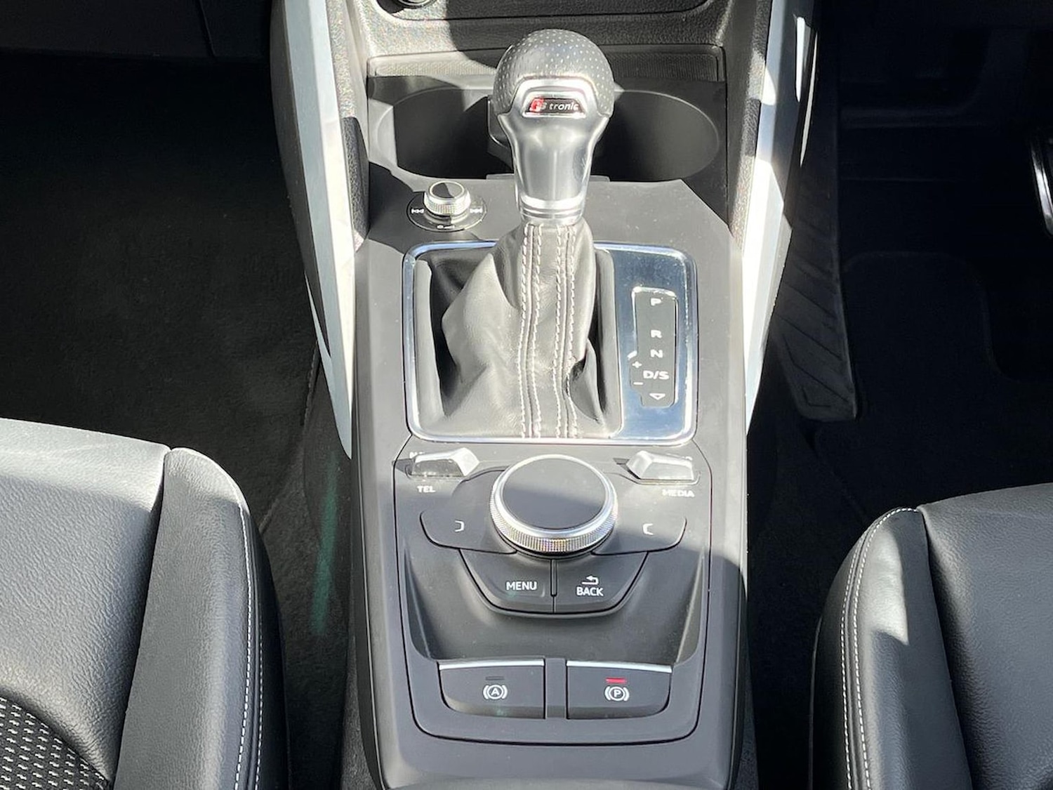 Vehicle 22
