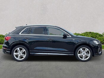 Used Audi Q3 2021 for sale - 75437515: Photo