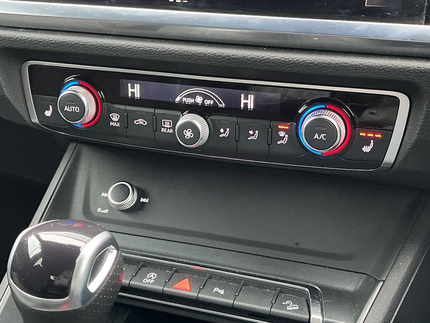 Used Audi Q3 2022 for sale - 76853938: Photo 12