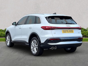 Used Audi Q5 2025 for sale - 79380216: Photo